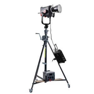 Kit Cinema Crew KIT Aputure 1200x con Ecoflow Delta 2 su Wind-up